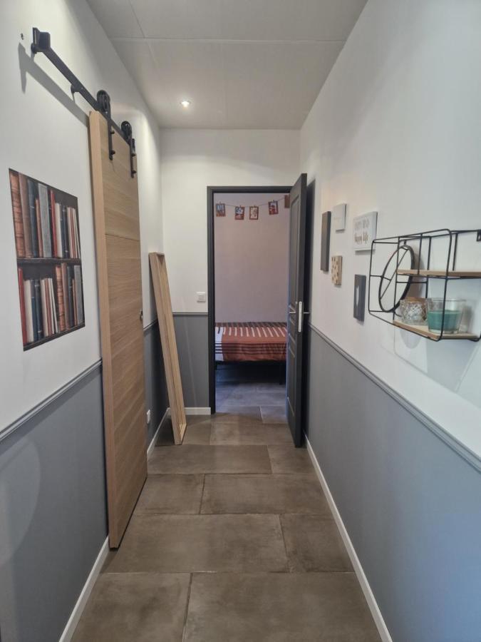 Appartement Independant Dans Maison Avec Jardinet, Au Calme Sérézin-du-Rhône Exteriér fotografie