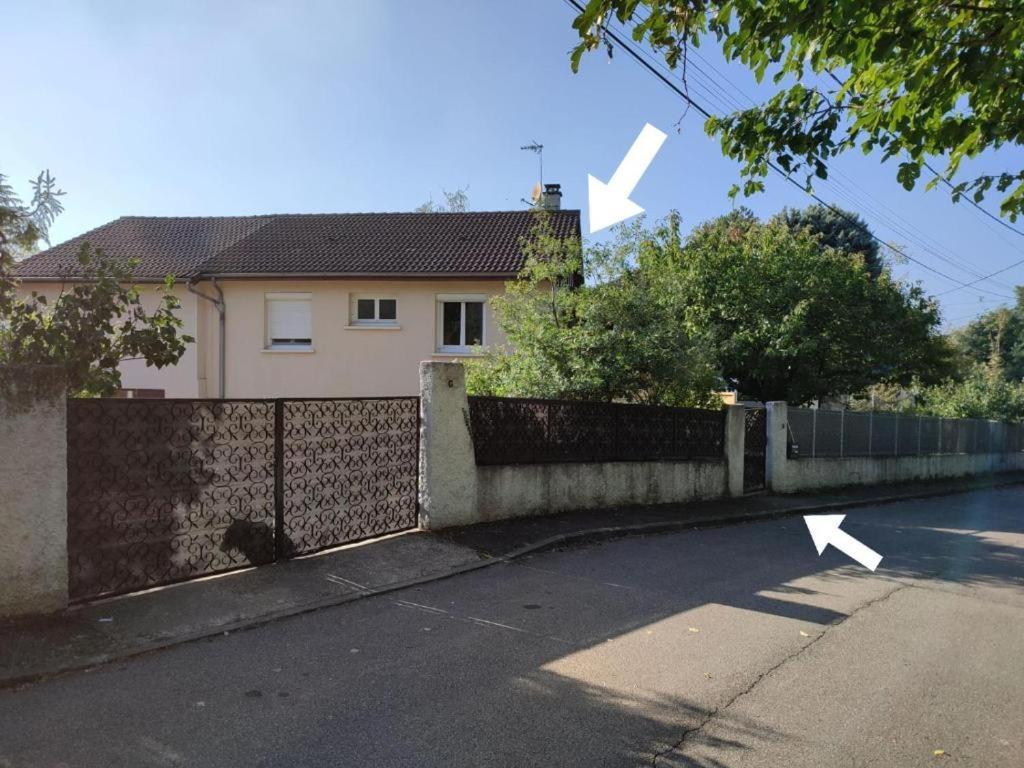 Appartement Independant Dans Maison Avec Jardinet, Au Calme Sérézin-du-Rhône Exteriér fotografie